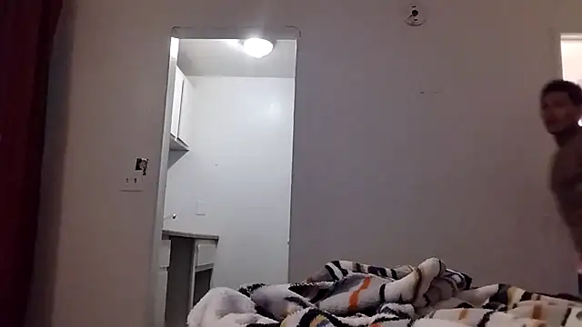 Snapshot of Papinine6 chatting on 10-17-25, 06:50 Papinine6 online show from 10-17-25, 06:50