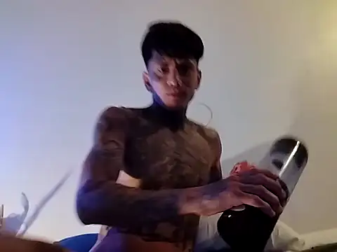 Snapshot of Papinine6 chatting on 09-11-25, 05:24 Papinine6 online show from 09-11-25, 05:24