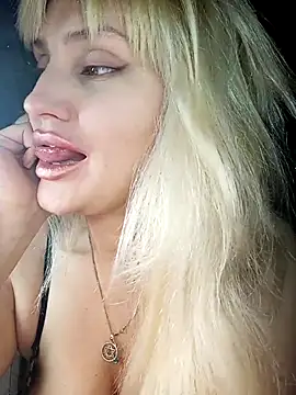 Freya Milf online show from 02-17-26, 02:36