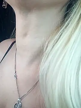 Freya Milf online show from 02-06-26, 02:57