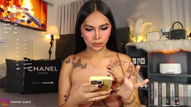 Snapshot of Angela_foxx chatting on 02-16-25, 06:43 Angela foxx online show from 02-16-25, 06:43