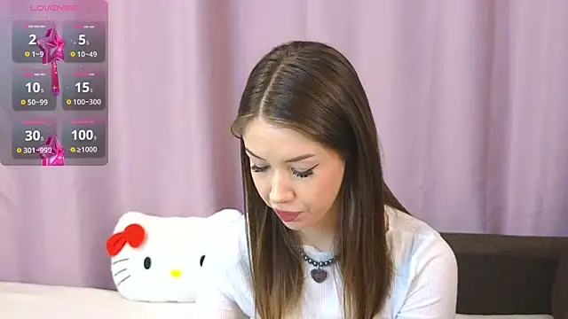 Snapshot of ellie_kramer chatting on 04-30-26, 08:57 ellie kramer online show from 04-30-26, 08:57