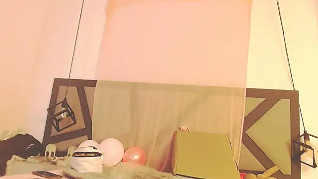 chanel grant online show from 10-31-25, 07:43