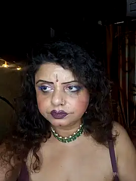 Snapshot of Maaya66 chatting on 01-15-25, 12:09 Maaya66 online show from 01-15-25, 12:09