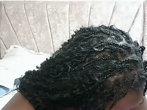 sheryl me online show from 03-19-26, 05:24