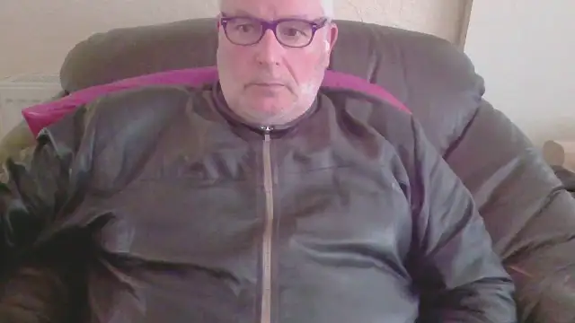 Snapshot of Leatherman63 chatting on 07-01-26, 01:22 Leatherman63 online show from 07-01-26, 01:22
