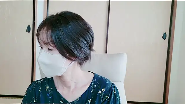 xxArisaxx online show from 04-14-26, 05:45