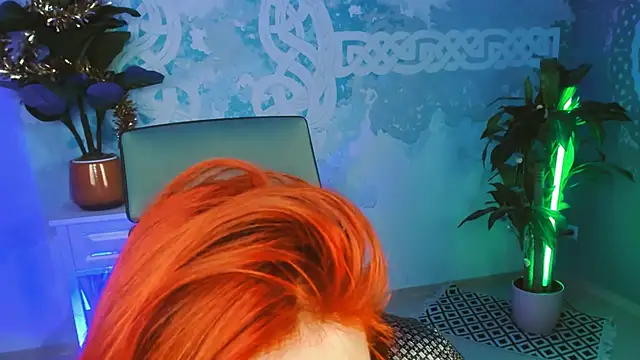 Snapshot of Orianna_Fox chatting on 01-11-25, 01:43 Orianna Fox online show from 01-11-25, 01:43