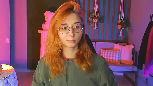 Snapshot of Orianna_Fox chatting on 03-22-25, 07:36 Orianna Fox online show from 03-22-25, 07:36