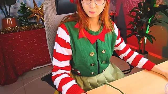 Snapshot of Orianna_Fox chatting on 12-25-24, 03:28 Orianna Fox online show from 12-25-24, 03:28