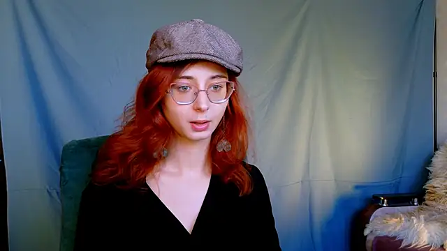 Snapshot of Orianna_Fox chatting on 09-17-25, 10:28 Orianna Fox online show from 09-17-25, 10:28