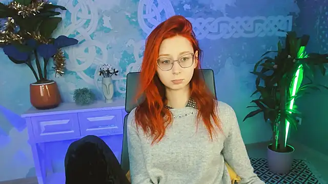 Snapshot of Orianna_Fox chatting on 01-11-25, 09:04 Orianna Fox online show from 01-11-25, 09:04