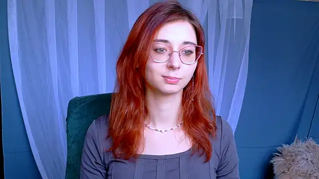 Snapshot of Orianna_Fox chatting on 10-03-25, 12:50 Orianna Fox online show from 10-03-25, 12:50