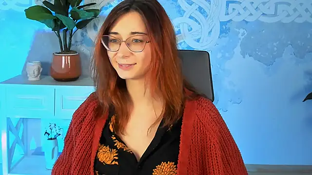 Snapshot of Orianna_Fox chatting on 10-15-25, 09:28 Orianna Fox online show from 10-15-25, 09:28