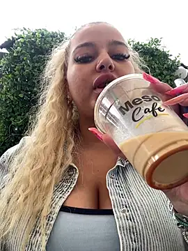 AllysonK online show from 07-24-26, 12:01