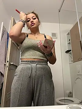 AllysonK online show from 03-10-26, 11:03