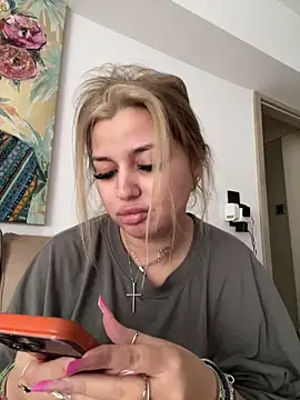 AllysonK online show from 02-21-26, 12:18