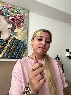 AllysonK online show from 06-17-26, 10:14