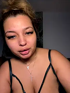 AllysonK online show from 11-28-25, 02:50