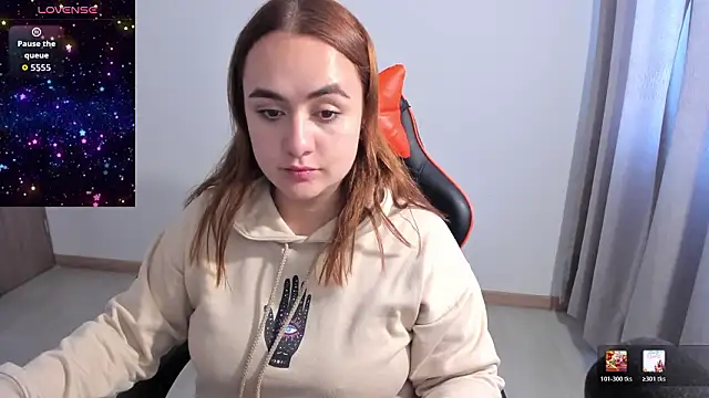 Snapshot of maryluna95 chatting on 02-10-26, 05:34 maryluna95 online show from 02-10-26, 05:34