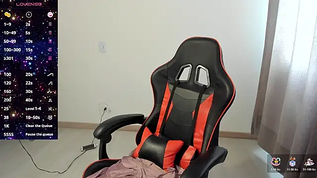 Snapshot of maryluna95 chatting on 10-31-25, 03:08 maryluna95 online show from 10-31-25, 03:08