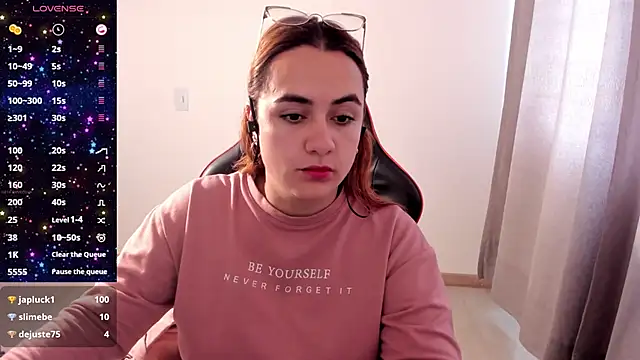 Snapshot of maryluna95 chatting on 11-05-25, 05:05 maryluna95 online show from 11-05-25, 05:05