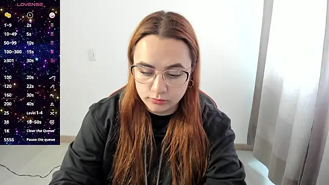 Snapshot of maryluna95 chatting on 10-30-25, 02:58 maryluna95 online show from 10-30-25, 02:58