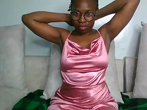 lisaa544 online show from 12-21-25, 03:41