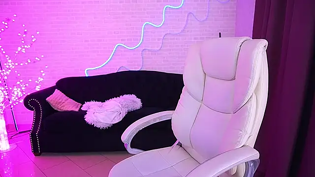 CoolTatis online show from 01-12-26, 08:21