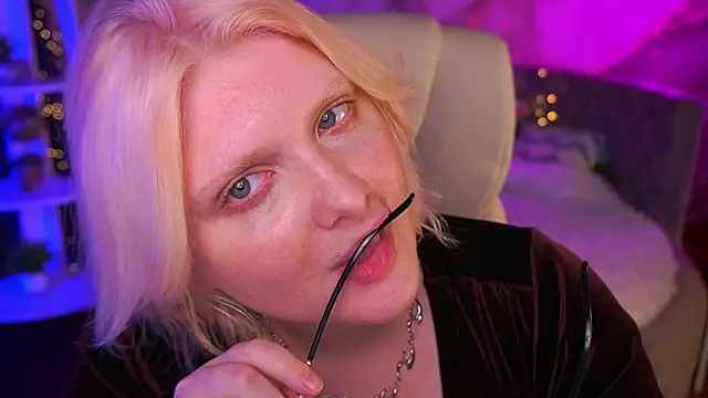 CoolTatis online show from 03-27-26, 08:26