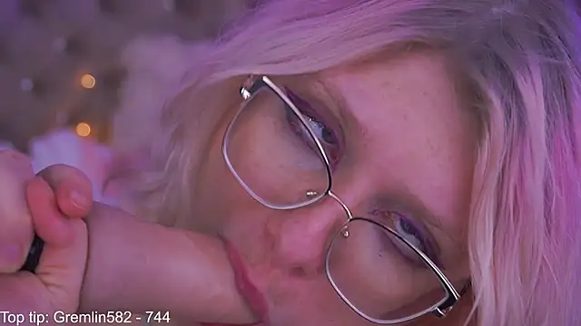 CoolTatis online show from 11-23-25, 07:35