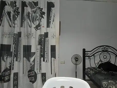 Snapshot of regan_jhonso chatting on 11-01-25, 07:02 regan jhonso online show from 11-01-25, 07:02