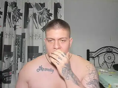 Snapshot of regan_jhonso chatting on 11-15-25, 08:07 regan jhonso online show from 11-15-25, 08:07