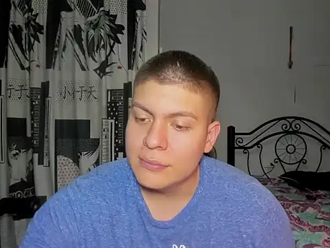 Snapshot of regan_jhonso chatting on 02-25-26, 06:13 regan jhonso online show from 02-25-26, 06:13