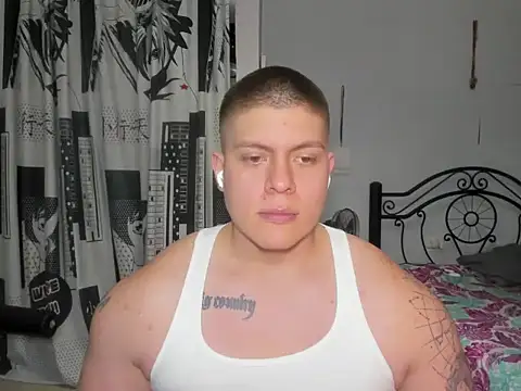 Snapshot of regan_jhonso chatting on 02-16-26, 07:07 regan jhonso online show from 02-16-26, 07:07