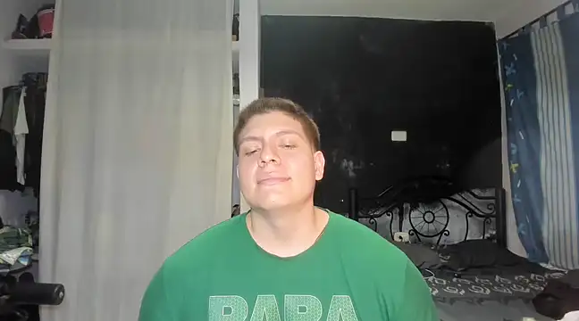 Snapshot of regan_jhonso chatting on 03-15-25, 10:00 regan jhonso online show from 03-15-25, 10:00