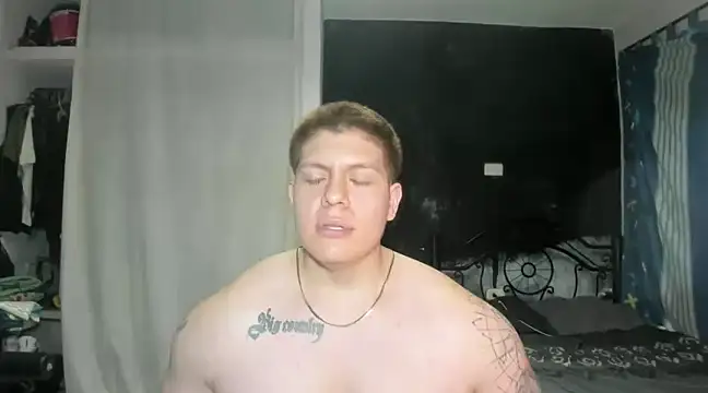 Snapshot of regan_jhonso chatting on 03-20-25, 07:58 regan jhonso online show from 03-20-25, 07:58