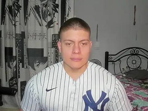 Snapshot of regan_jhonso chatting on 02-16-26, 08:18 regan jhonso online show from 02-16-26, 08:18