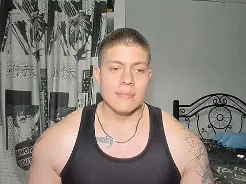 Snapshot of regan_jhonso chatting on 10-23-25, 05:06 regan jhonso online show from 10-23-25, 05:06