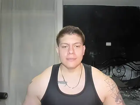 Snapshot of regan_jhonso chatting on 03-14-25, 12:40 regan jhonso online show from 03-14-25, 12:40