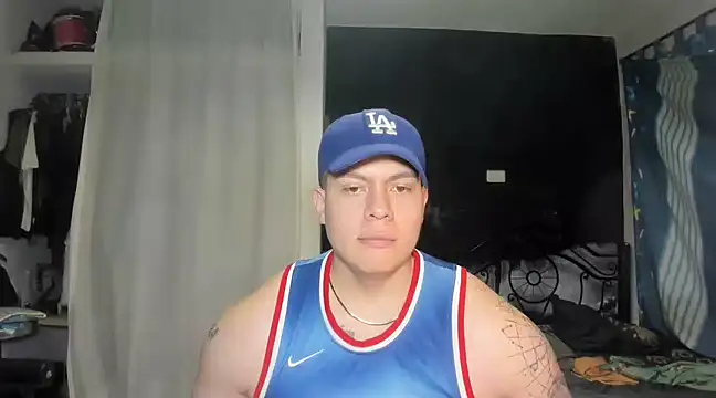 Snapshot of regan_jhonso chatting on 03-22-25, 04:15 regan jhonso online show from 03-22-25, 04:15