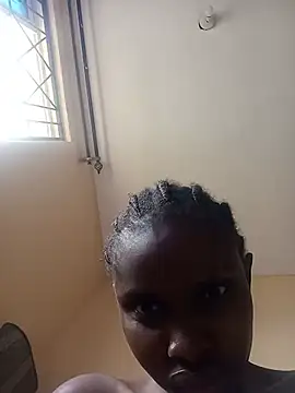 Snapshot of zainabsmile chatting on 07-22-26, 08:27 zainabsmile online show from 07-22-26, 08:27