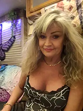 annika lately online show from 04-02-26, 03:24