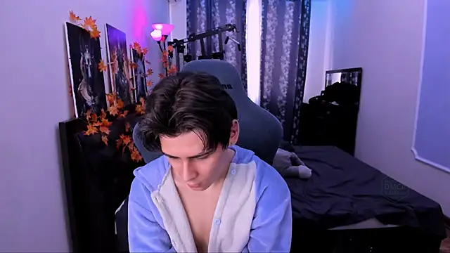 Foxicfu online show from 01-06-26, 09:24