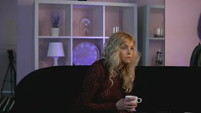 BritneyHudson online show from 02-10-25, 05:03
