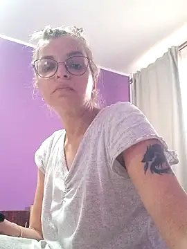 BritneyHudson online show from 11-17-25, 07:45