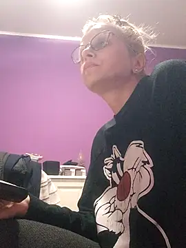 BritneyHudson online show from 10-23-25, 01:26