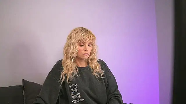 BritneyHudson online show from 10-15-25, 03:49