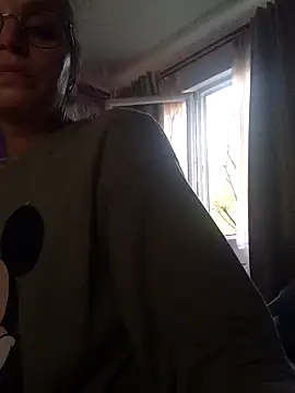 BritneyHudson online show from 10-19-25, 03:04