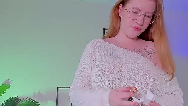 Tori the witch online show from 03-14-25, 05:38